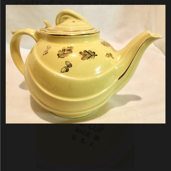 Hall Other - Vintage 1940s Hall China Teapot
